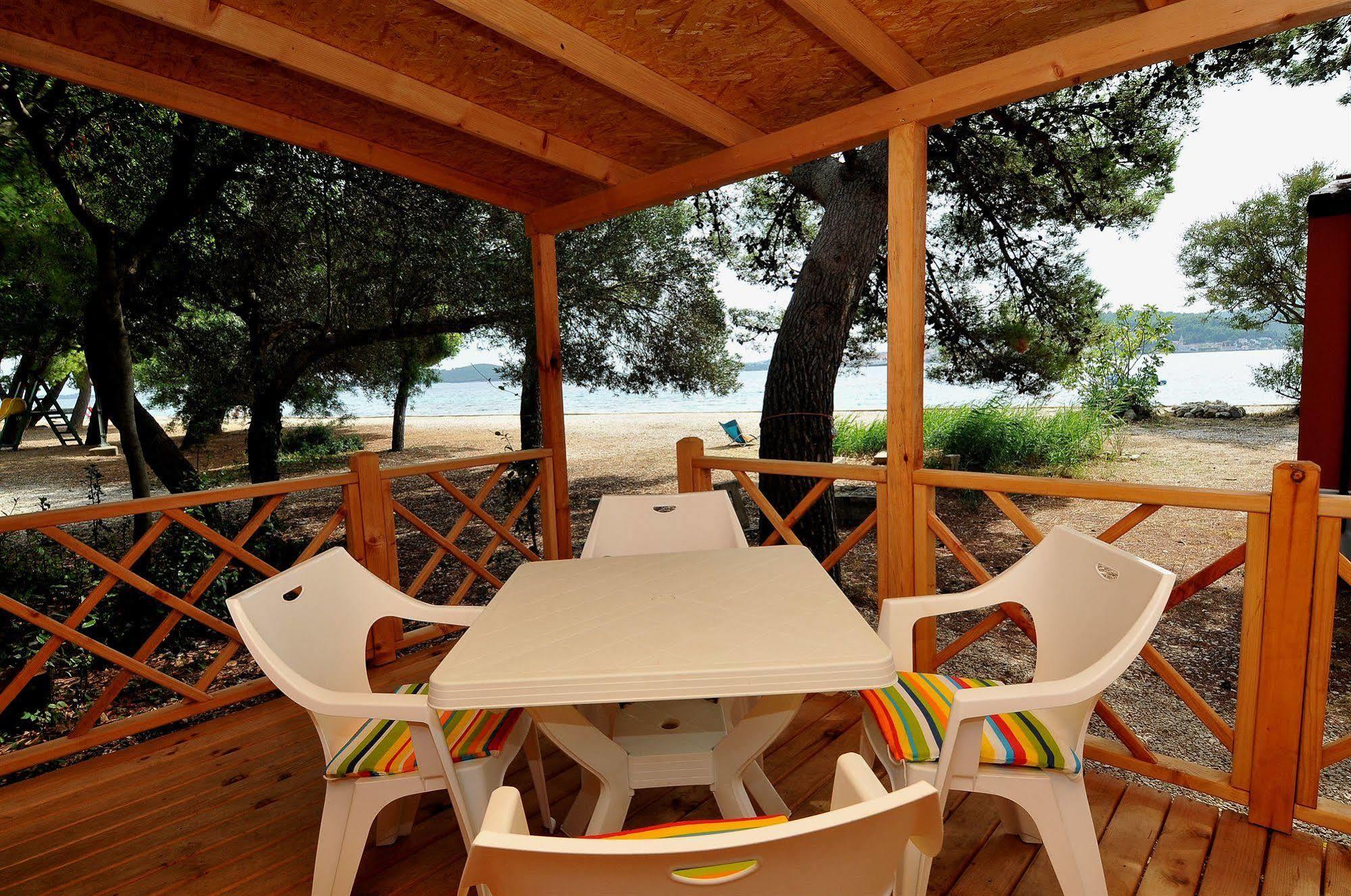 Camp Perna Otel Kuciste Dış mekan fotoğraf